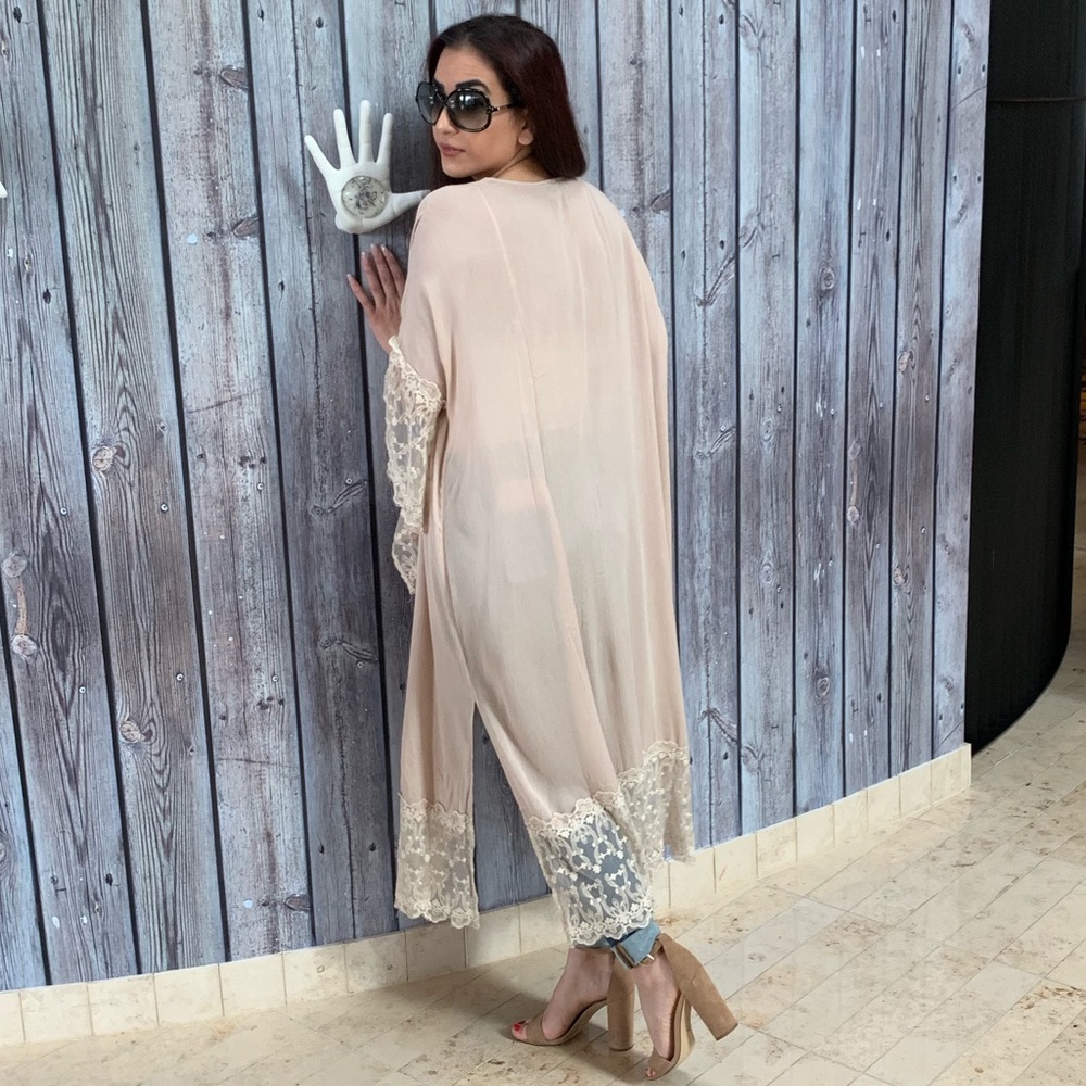 Last S New Gorg Kimono Cardigan w/lace detail - Picture 4 of 4